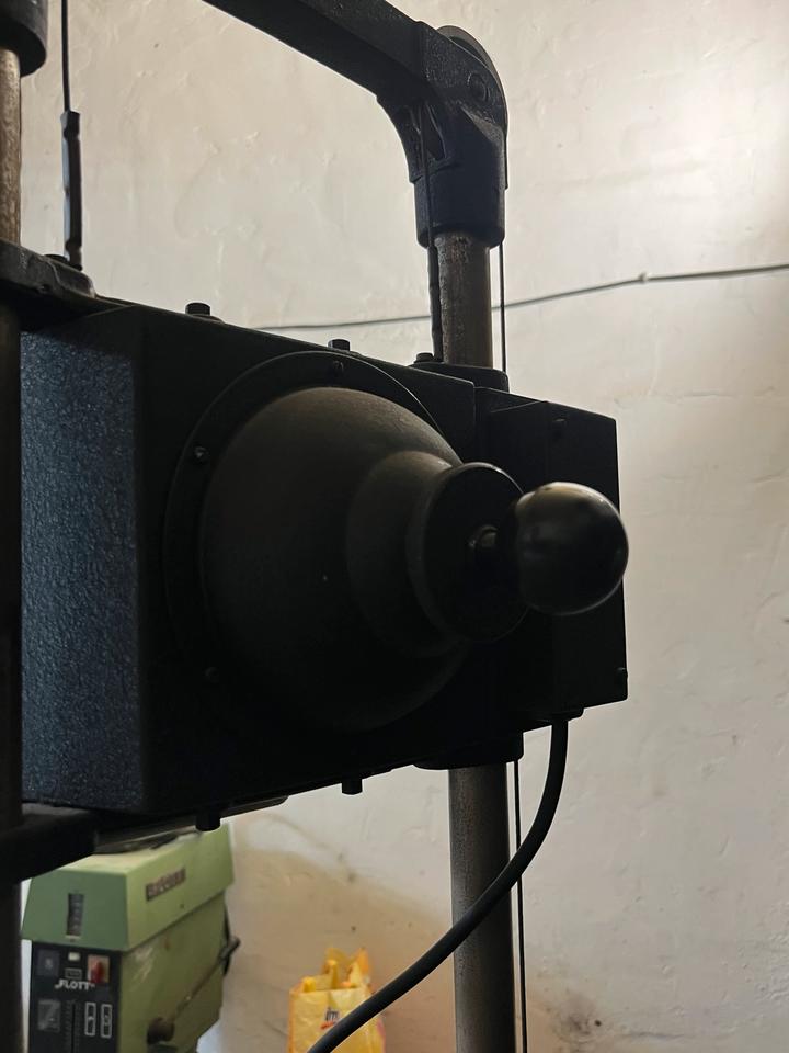 Loft Studio Scheinwerfer Strahler Post Stativ industrial in Lustadt