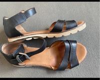 Sandalen Schuhe Esprit Leder 37 Nordrhein-Westfalen - Witten Vorschau