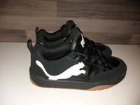 Puma Schuhe / Sneaker Gr.: 41 / NEUWERTIG Niedersachsen - Duderstadt Vorschau