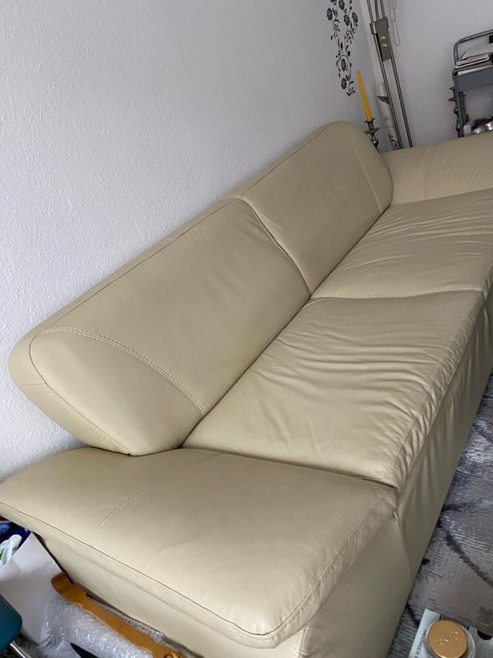 Sofa - beige in Diekholzen