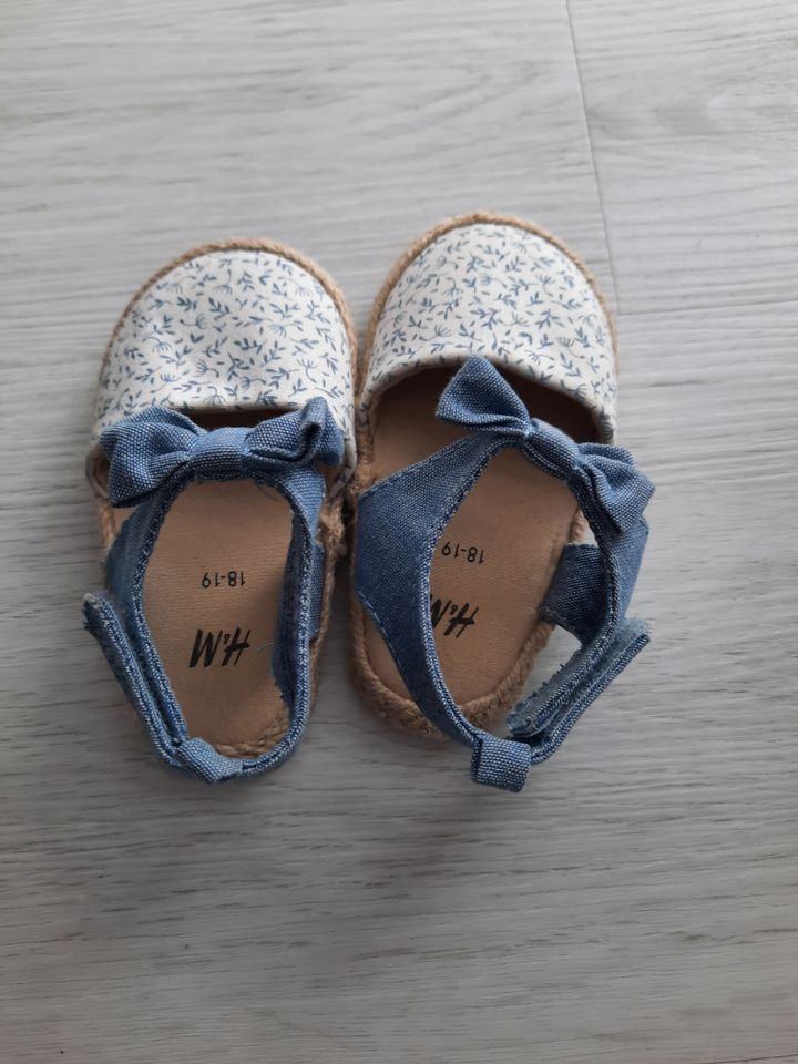 Schuhe Sandalen Sandaletten Baby H&M Ballerina gr. 19 wie neu in Erfurt