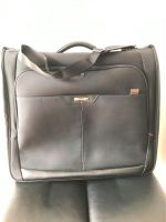 Samsonite Kleidersack schwarz 50 x 58 x 20 cm  (H B T) Düsseldorf - Stadtmitte Vorschau