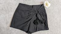 Shorts mit Rockoptik Bayern - Sonthofen Vorschau