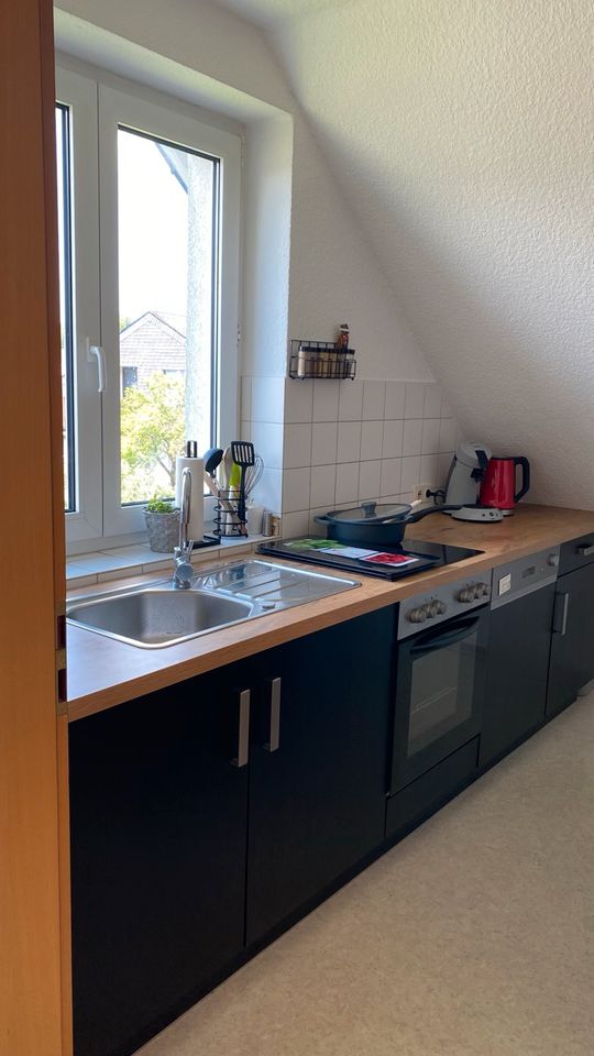 Nachmieter für eine 2 Zimmer DG Wohnung gesucht in Meschede