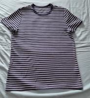 Wie neu! Blau/weiß gestreiftes T-Shirt von Uniqlo Frankfurt am Main - Niederursel Vorschau