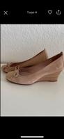 Unisa  Keilabsatz Pumps Ballerinas Beige Rosé Niedersachsen - Langenhagen Vorschau