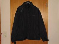 warme schwarze Jacke von Kappa Gr. L Bayern - Aschaffenburg Vorschau