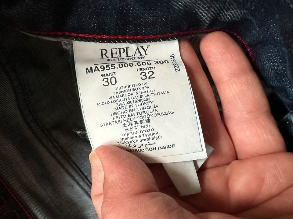 Replay Jeans neuwertig 30/32 in Hamburg