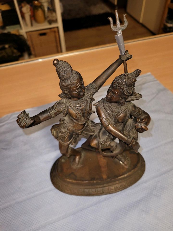 Indischen Paar tanzend,Kupfer Skulptur/Figuren in Karlsfeld