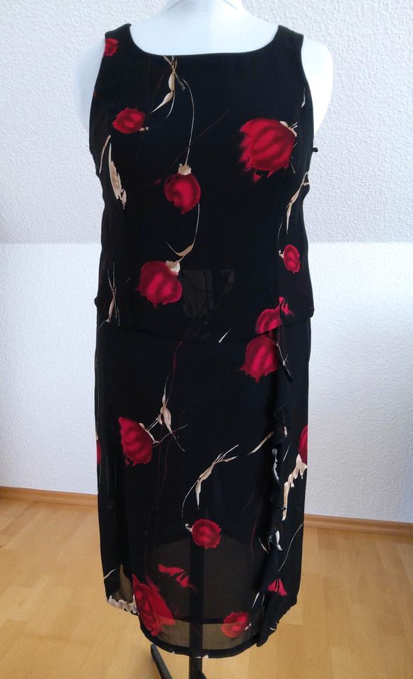 Kleid ohne Ärmel in Waren (Müritz)