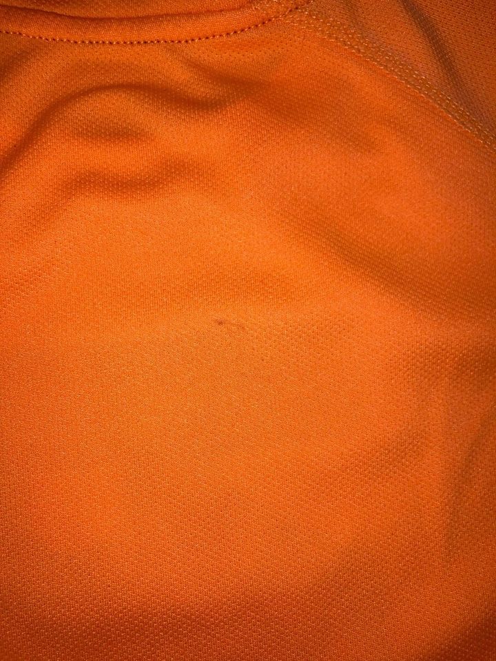 H&M Sport Shirt schnelltrocknend orange Gr. 110 116 in Bad Salzuflen