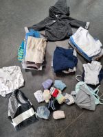 37 Teile Babykleidung / Kleiderpaket Gr. 50-56 Düsseldorf - Urdenbach Vorschau