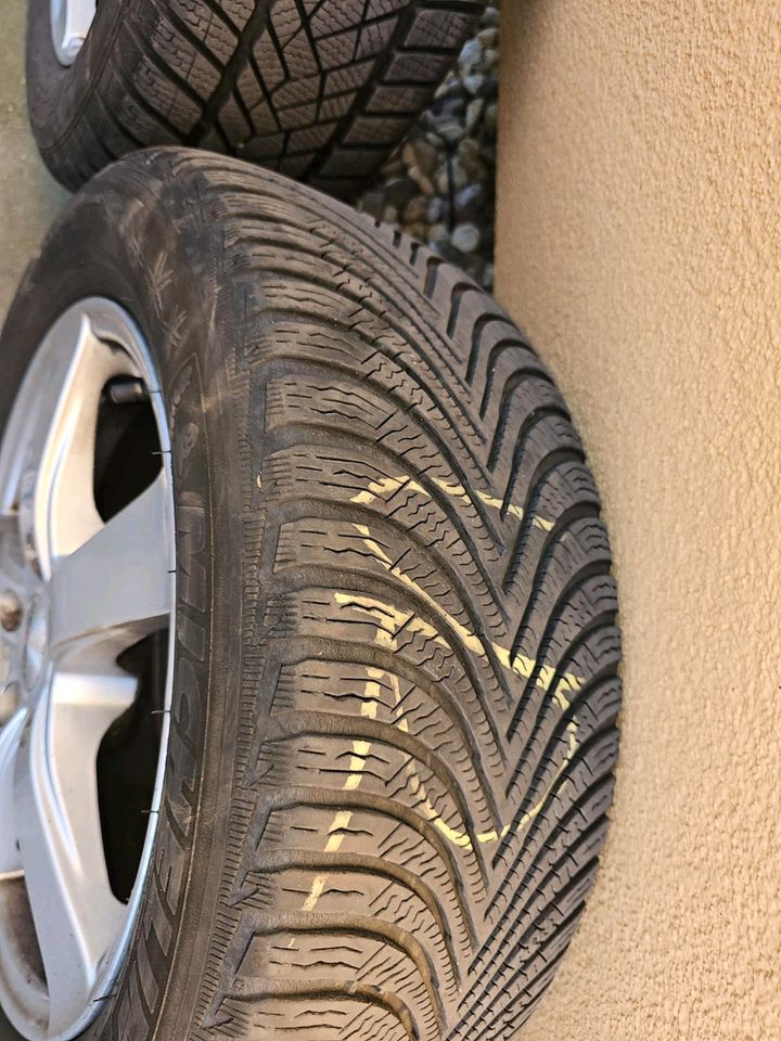 Winterreifen auf Alufelgen  215/55R16 in Monheim am Rhein