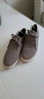 Fred Perry Sneaker Stoffschuhe *dezentes grau, sehr gepflegt* 42 Dresden - Dresdner Heide Vorschau