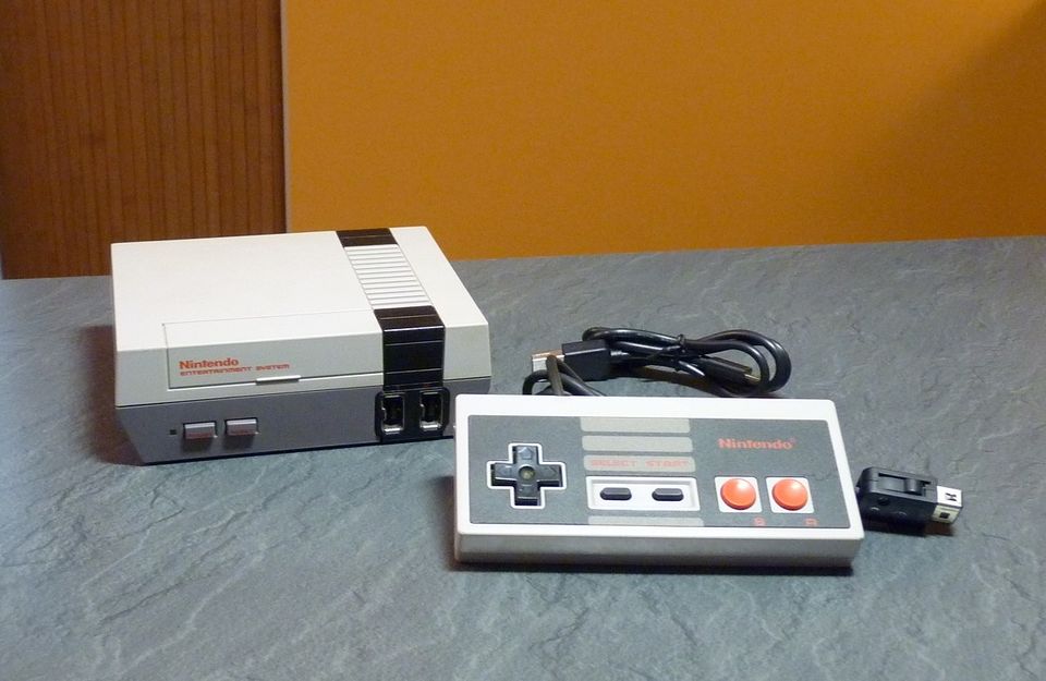 NES - Nintendo Classic Mini: Nintendo Entertainment System - Neu in Berlin