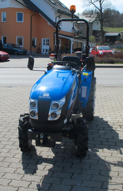 Kleintraktor Traktor SOLIS 20 mit AS-Bereifung (inkl. KfZ-Brief) in Schwarzenberg (Erzgebirge)