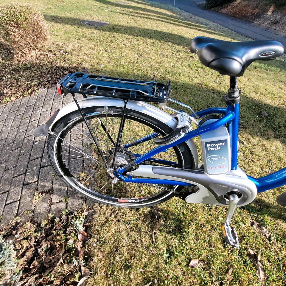 Flyer E-Bike 26Zoll Fahrrad Tiefeinstieg Wave 2 Akku Damenrad in Biberach an der Riß