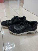 Nike Air Max 1 schwarz mit Muster (39) Baden-Württemberg - Freudenstadt Vorschau