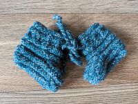 Selbstgestrickte Babyschuhe Fußlänge 6,5 cm Bayern - Großostheim Vorschau