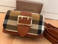 Burberry clutch Nordrhein-Westfalen - Brüggen Vorschau