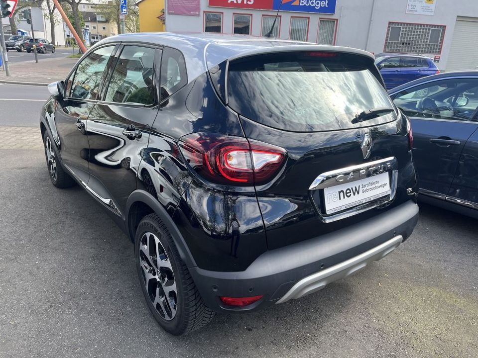 Renault Captur ENERGY TCe 120 Crossborder Bose+Sitzhzg. in Frankfurt am Main