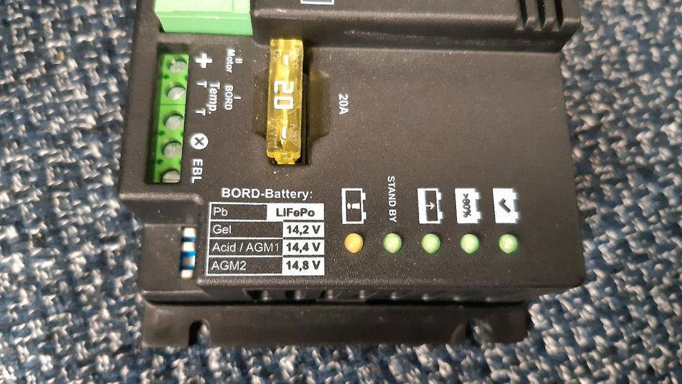 Solarladeregler von Alden SPS 220 in Owschlag