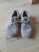 Nike Turnschuhe Gr 32 Eimsbüttel - Hamburg Stellingen Vorschau