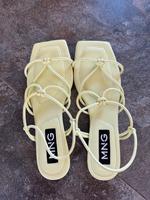 Mango Schuhe mit Schnürungen Sommerschuhe Sandalen grün Bayern - Königsbrunn Vorschau
