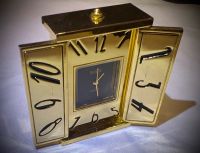Uhr: 1 goldfarbene designer Miniaturuhr „Schrank mit Türen" .... Nordrhein-Westfalen - Steinfurt Vorschau