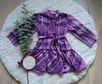 Kleid violett kariert langarm Silberfaden Gr. 104 Niedersachsen - Rühen Vorschau