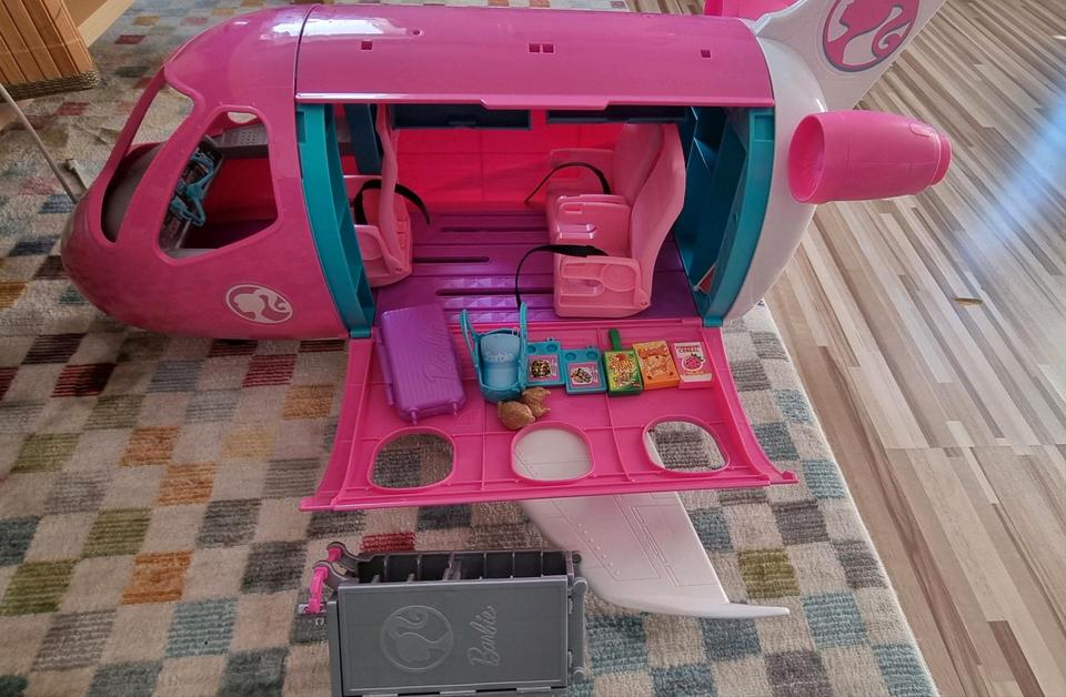 Spielflugzeug, Kinderflugzeug, Barbie Flugzeug,  Barbie in Willich