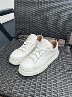 Chloé Lauren Sneaker weiß, Größe 38 Köln - Heimersdorf Vorschau