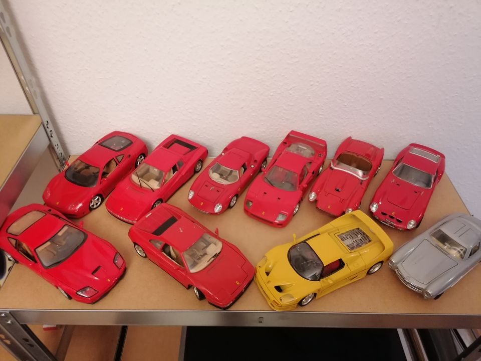 Burgao Modelle 1:18 Ferrari Mercedes / Anzeige Lesen!!! in Oberhausen