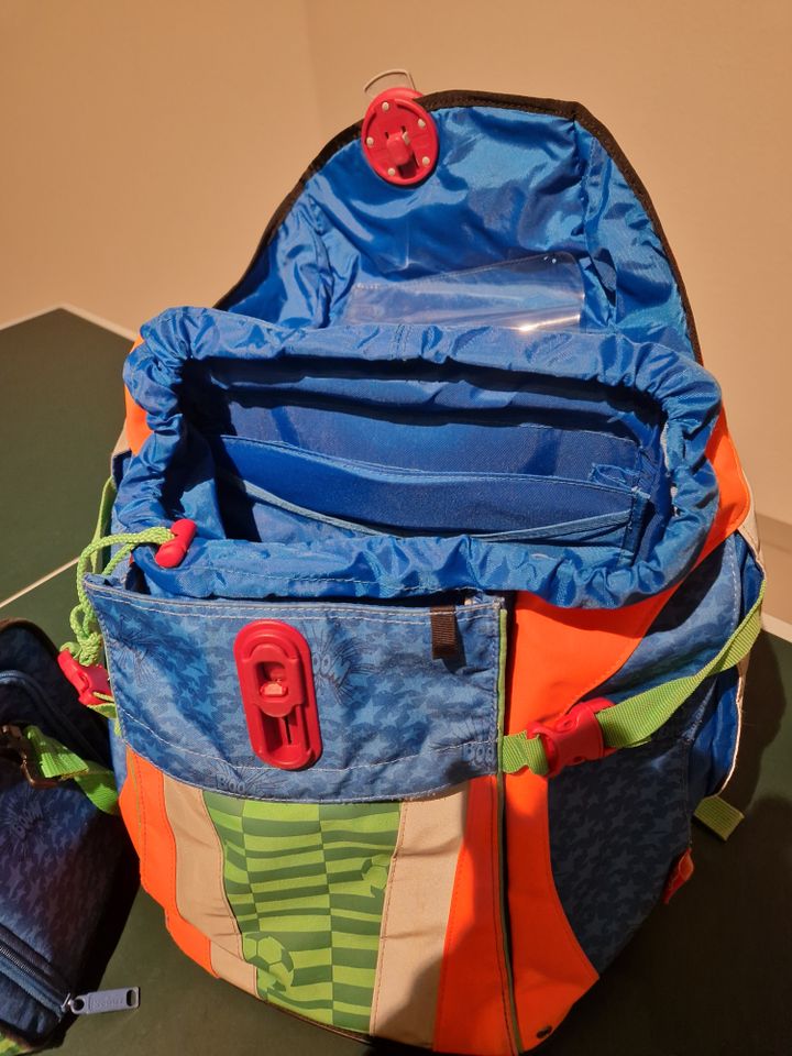 Verkaufe Scout Schulranzen mit Mäppchen und Sporttaschsche in Remagen