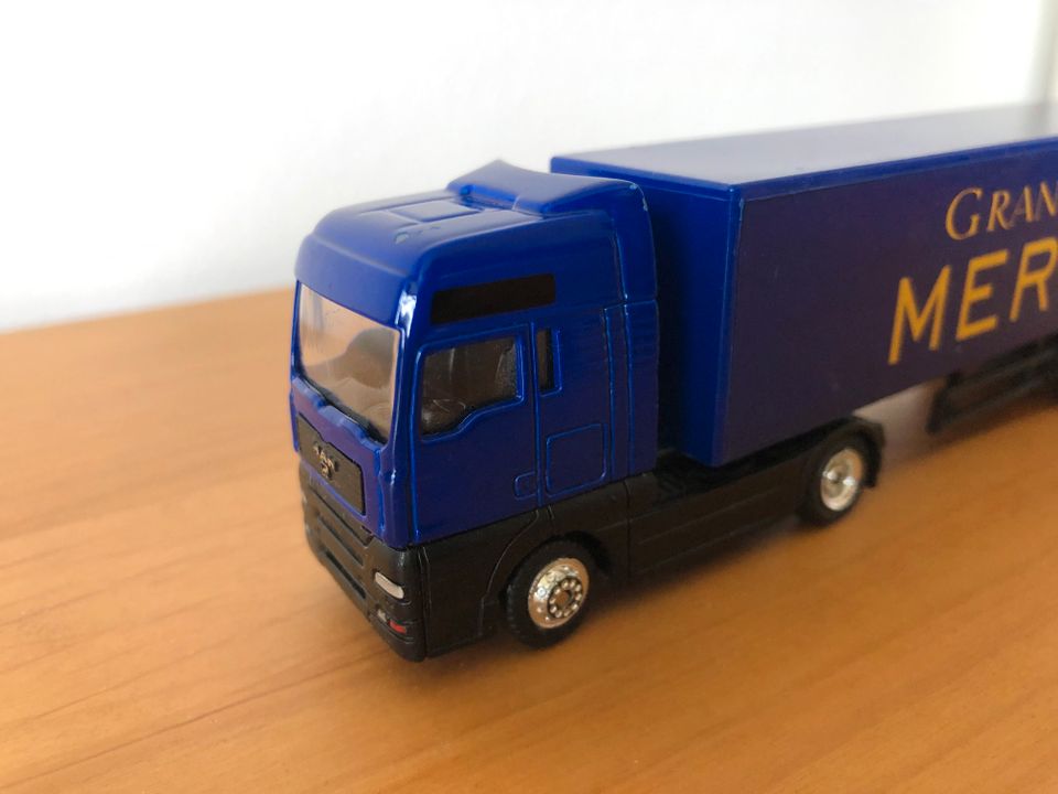 Werbetruck Merlot LKW Truck MAN Scale 1:87 sammeln ❤️❤️❤️ in Detmold