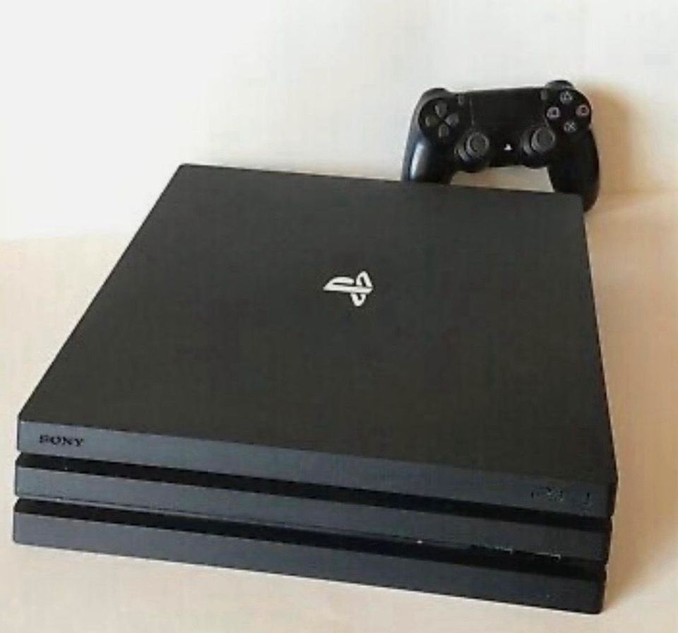 Ps4 Pro inkl Spiele in Waldshut-Tiengen