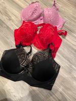 3 stk BHs 80E je 10€ von hunkemöller Bayern - Sennfeld Vorschau