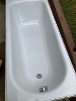 Badewanne mit kleinen Gebrauchsspuren Hessen - Karben Vorschau