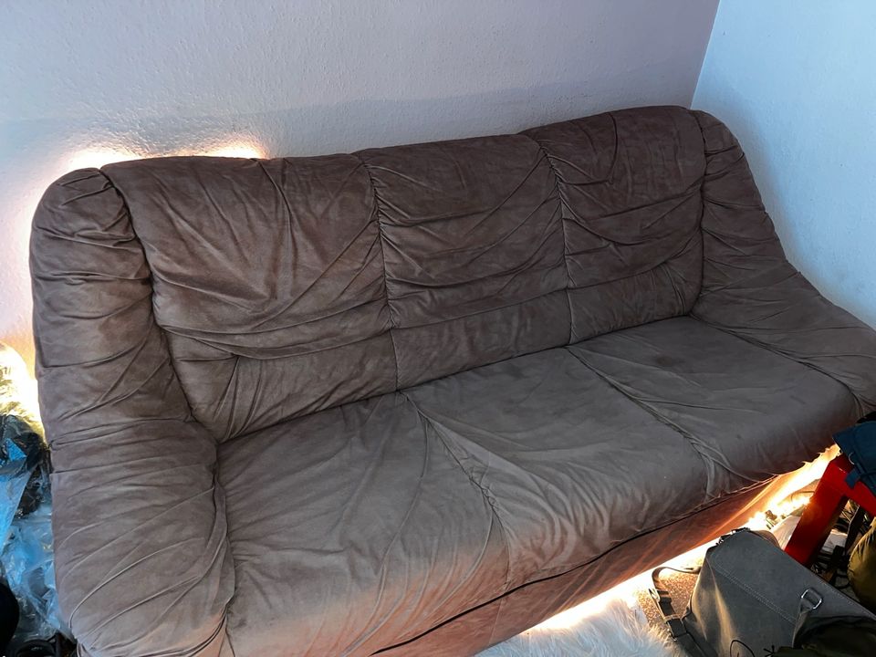 Sofa für 3 Personen in Bremen