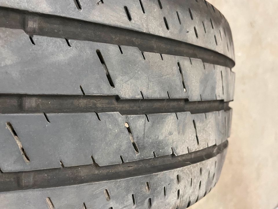 Continental Vanco2    235/60 R17  Sommerreifen in Bornheim