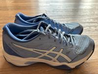 ASICS  Gel Rocket 11 Größe 39,5 Rheinland-Pfalz - Oberscheidweiler Vorschau