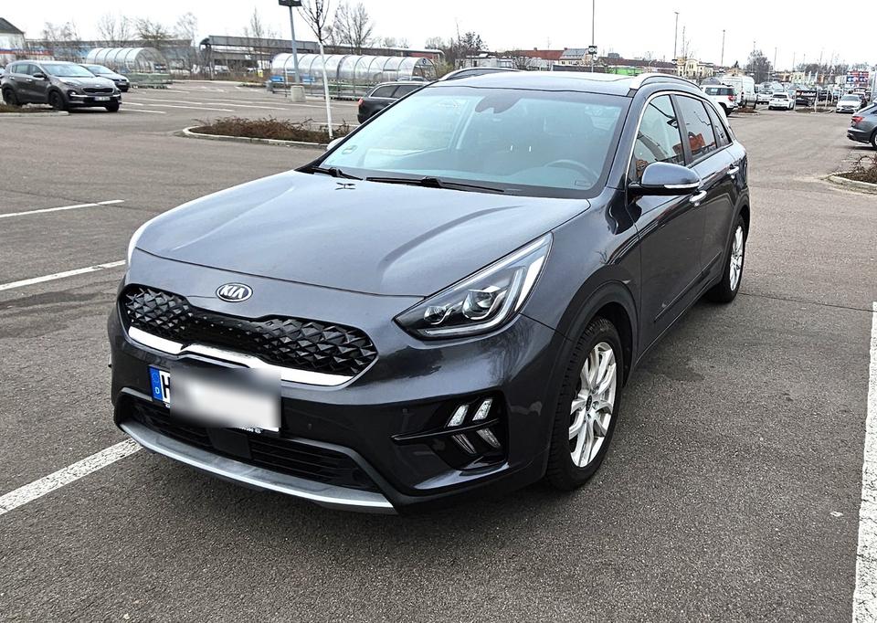 Kia Niro Spirit*1,6 GDI*Navi*Leder*Bj 12.2021*Automatik - in Halle
