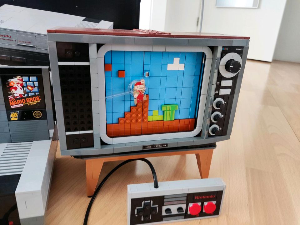 Lego NES mit Fernseher, inkl. OVP und Anleitungen in Oberhausen