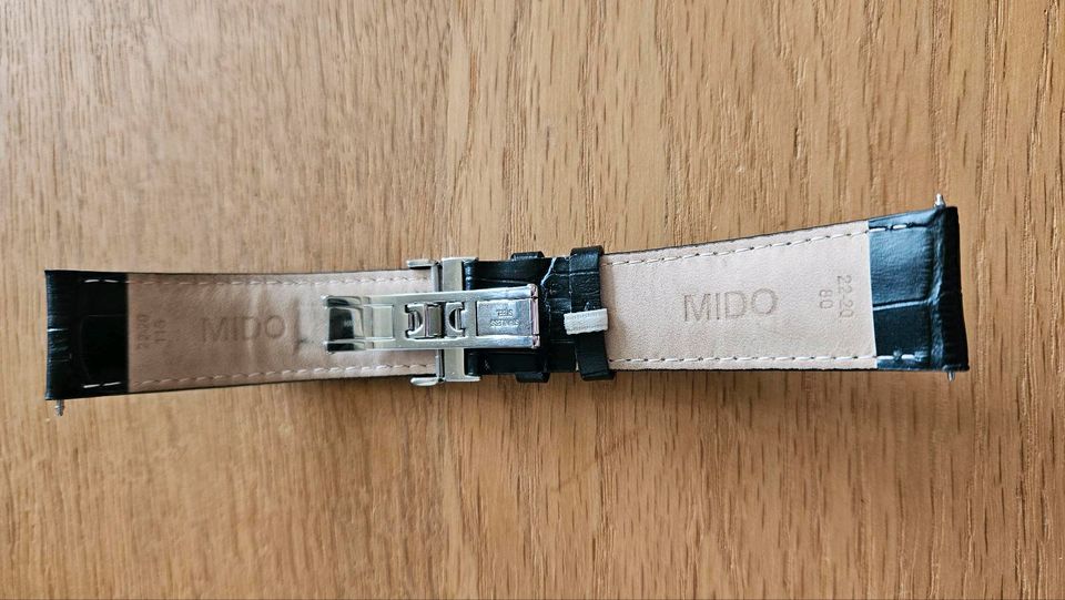 Mido Multifort Chronometer M038.431.11.031.00 mit zwei Armbändern in Selb