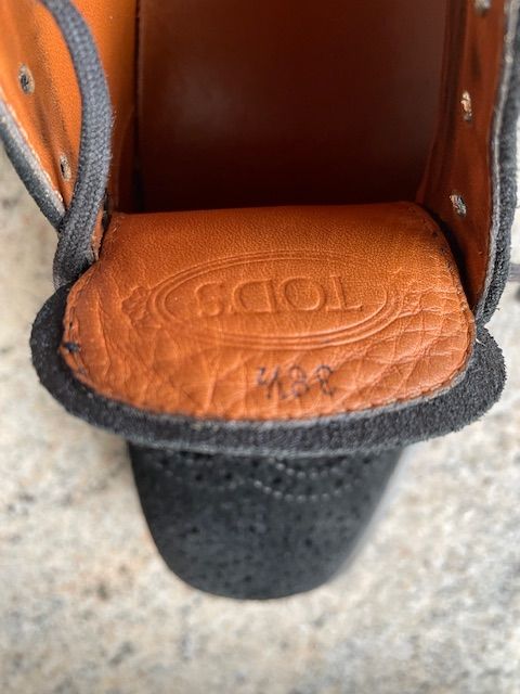 Wildleder Schuhe von Tod´s Gr. 38,5 in Bad Hönningen