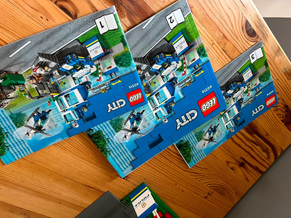 LEGO® City 60316 - Polizeistation in Adelsdorf