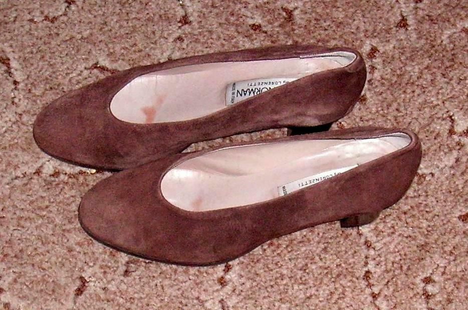 NEUwertige >LOUIS NEUMAN< Italy Schuhe/Pumps braun Gr. 38 in Essen