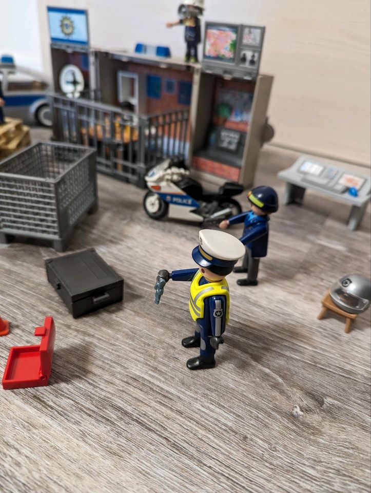 Playmobil  Polizei Polizeistation in Menden