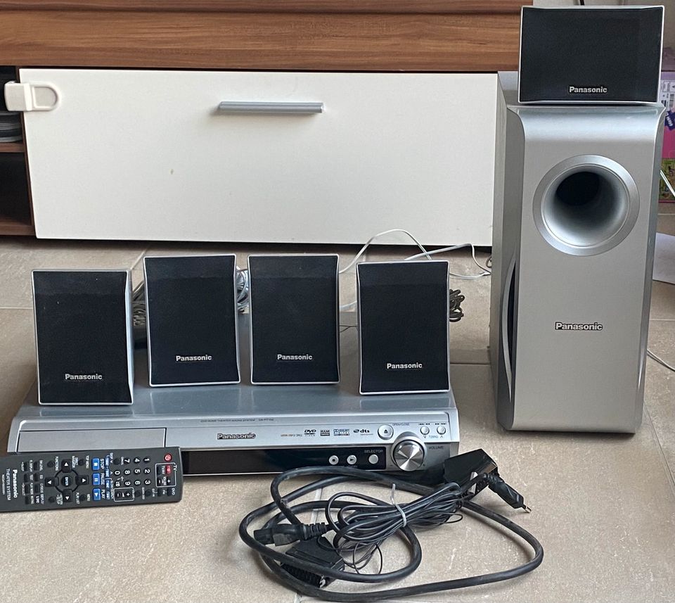 Panasonic DVD Home Theater Sound System in Oberhausen