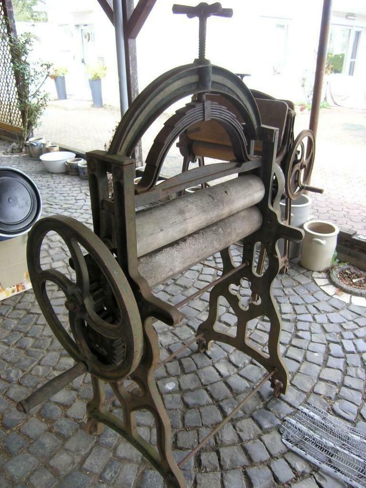 gartendekoration-uralt zu verk. in Limburg